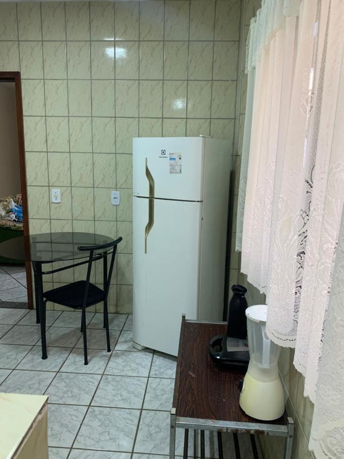 Solar De Bruna - Apartamento Com 2 Qts - 1 Suite - Garagem Coberta - Wi-Fi - Netflix - Acomoda 6 Pessoas A 70 Metros Da Praia Guarapari Luaran gambar