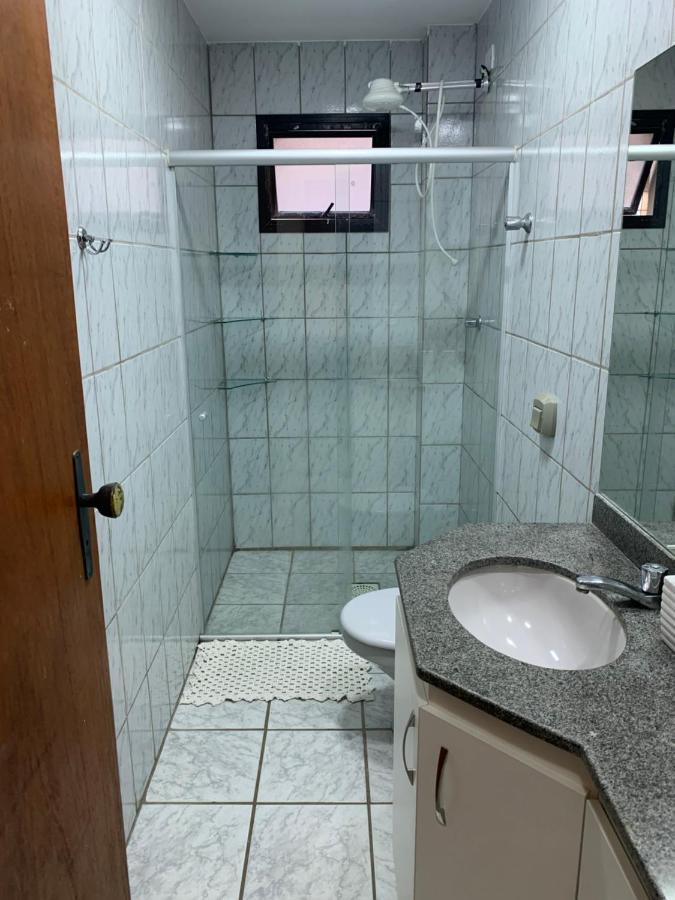 Solar De Bruna - Apartamento Com 2 Qts - 1 Suite - Garagem Coberta - Wi-Fi - Netflix - Acomoda 6 Pessoas A 70 Metros Da Praia Guarapari Luaran gambar